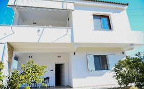 Villa Kaceli